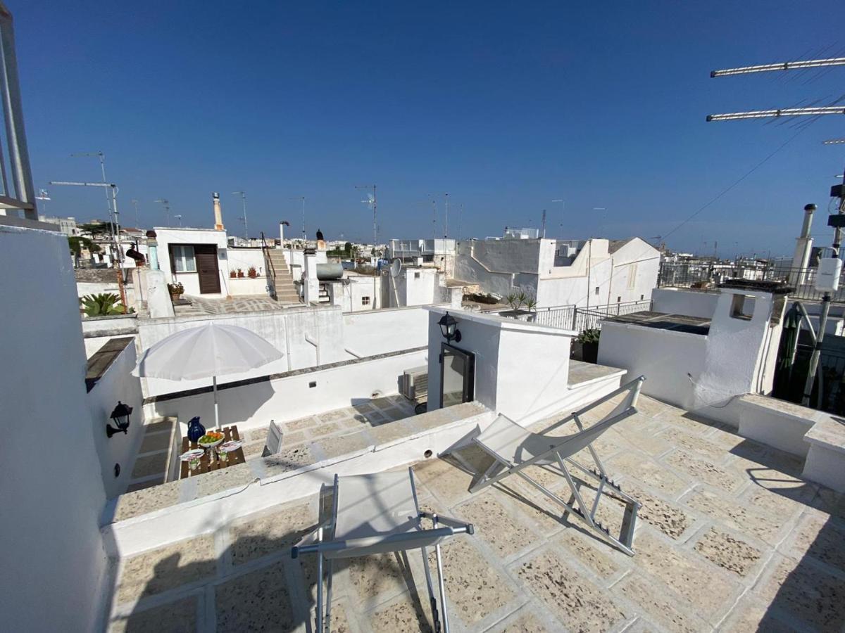 Cozy House In Ostuni With Panoramic Terraces Apartment Exterior photo